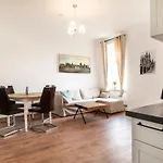 Apartman Am Park